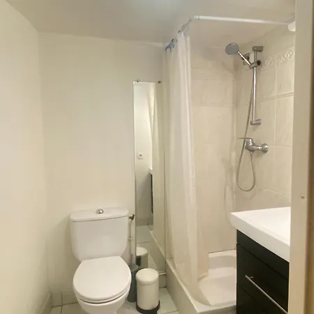 Appt Duplex Elegant A La Defense Paris - Metro Ligne1/rer A Apartment