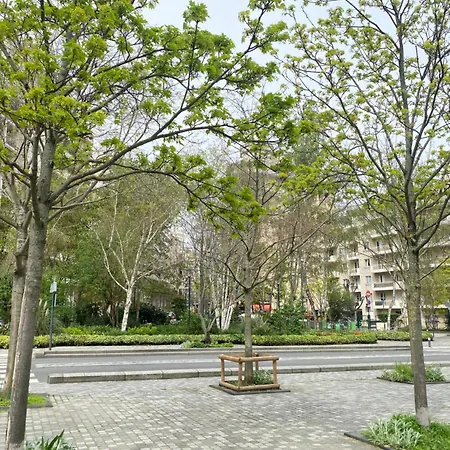 Appt Duplex Elegant A La Defense Paris - Metro Ligne1/rer A