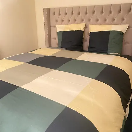 Appt Duplex Elegant A La Defense Paris - Metro Ligne1/rer A *