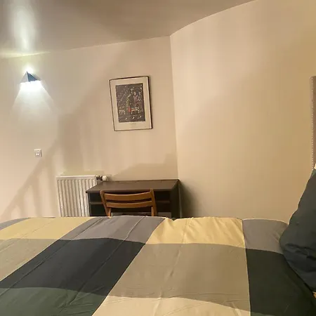 Appt Duplex Elegant A La Defense Paris - Metro Ligne1/rer A *