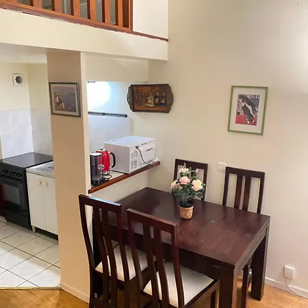 Appt Duplex Elegant A La Defense Paris - Metro Ligne1/rer A Courbevoie