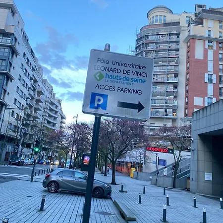 Appt Duplex Elegant A La Defense Paris - Metro Ligne1/rer A * Courbevoie